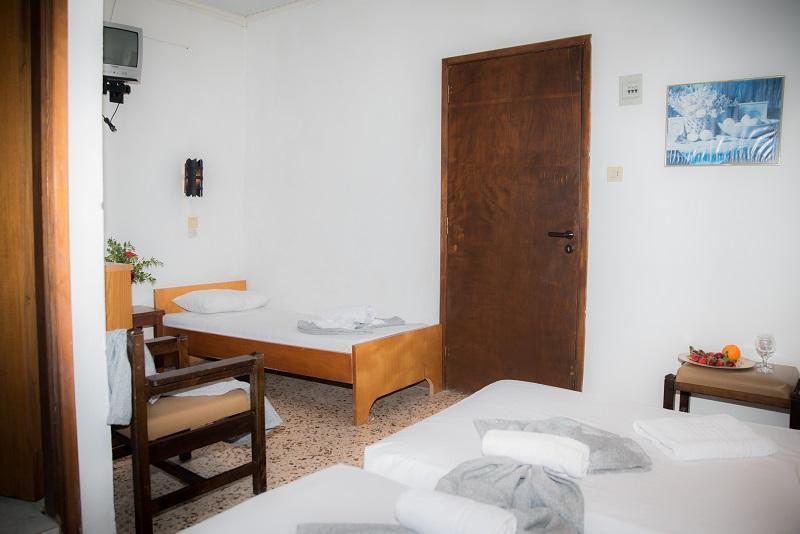 Hotel Harmony Малиа Екстериор снимка