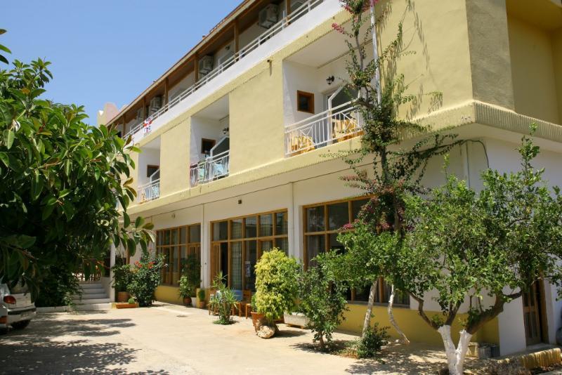 Hotel Harmony Малиа Екстериор снимка